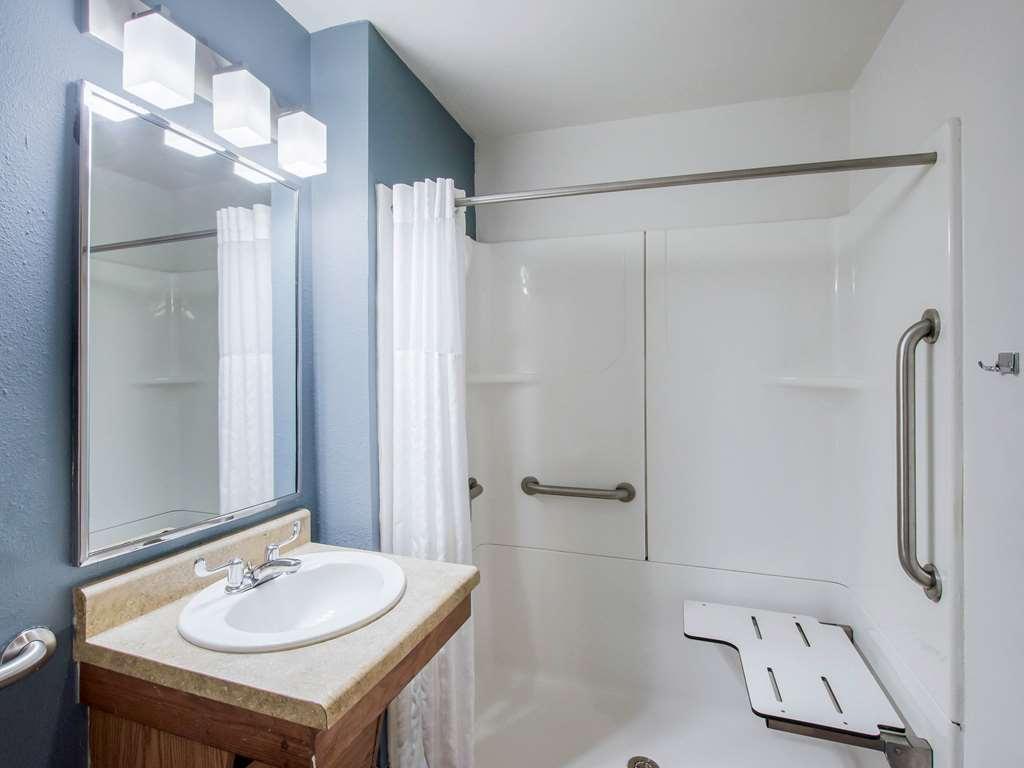 Extended Stay America Select Suites - Charleston - Ashley Phosphate Rd Hanahan Bagian luar foto